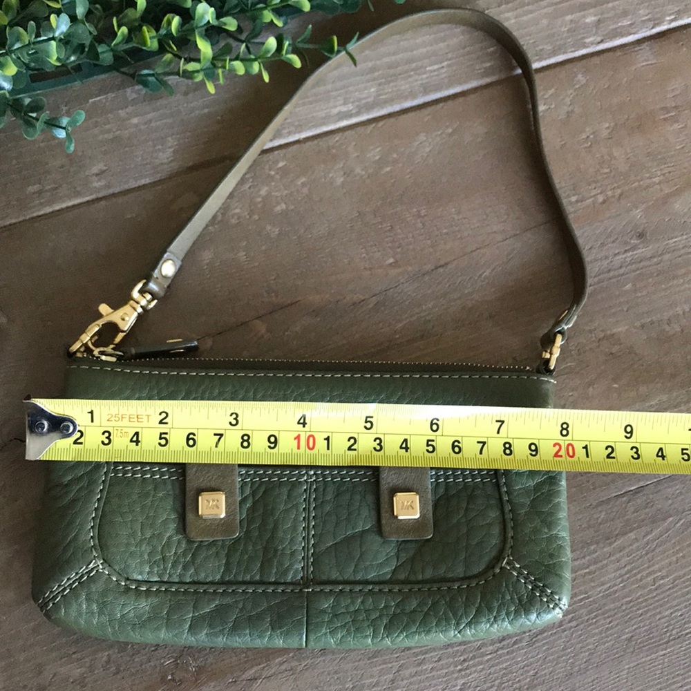 THE MINI BAG! Michael Kors - Picture 2 of 12